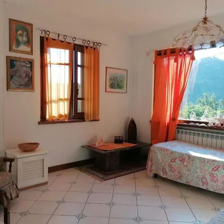 Il Giardino Di Maria Apartment