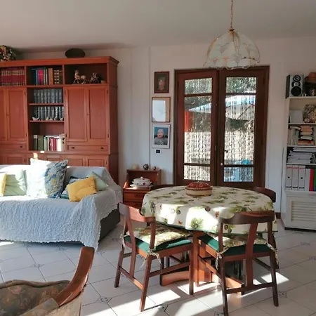 Il Giardino Di Maria Apartment *